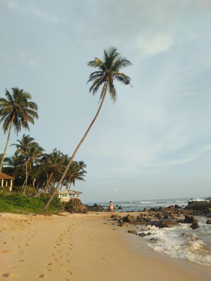 Near Beach Rest Unawatuna Εξωτερικό φωτογραφία